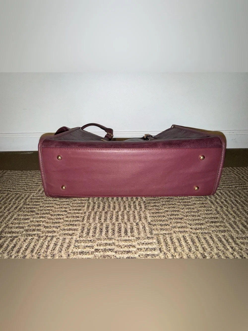 Women’s Leather Tote Bag in Deep Wine
